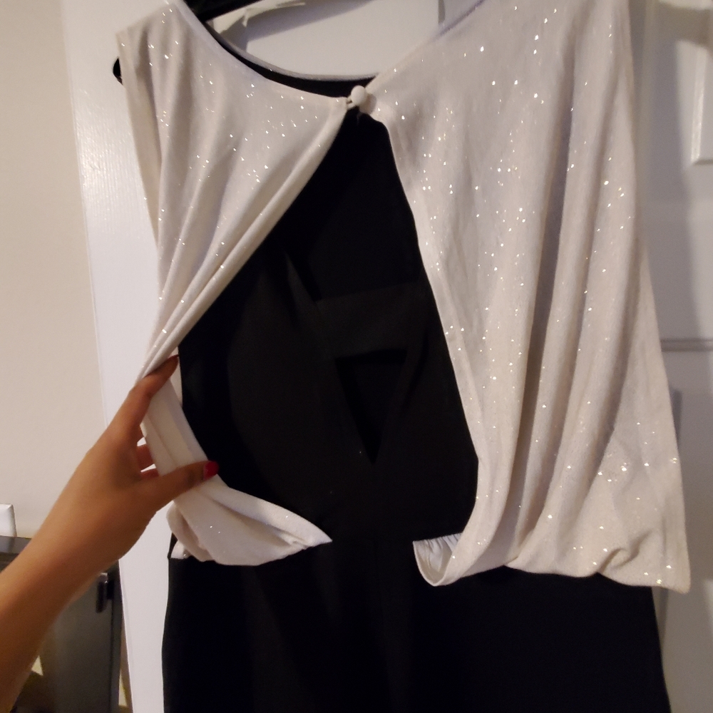 Infocus women's dress. - Picture 3 of 7